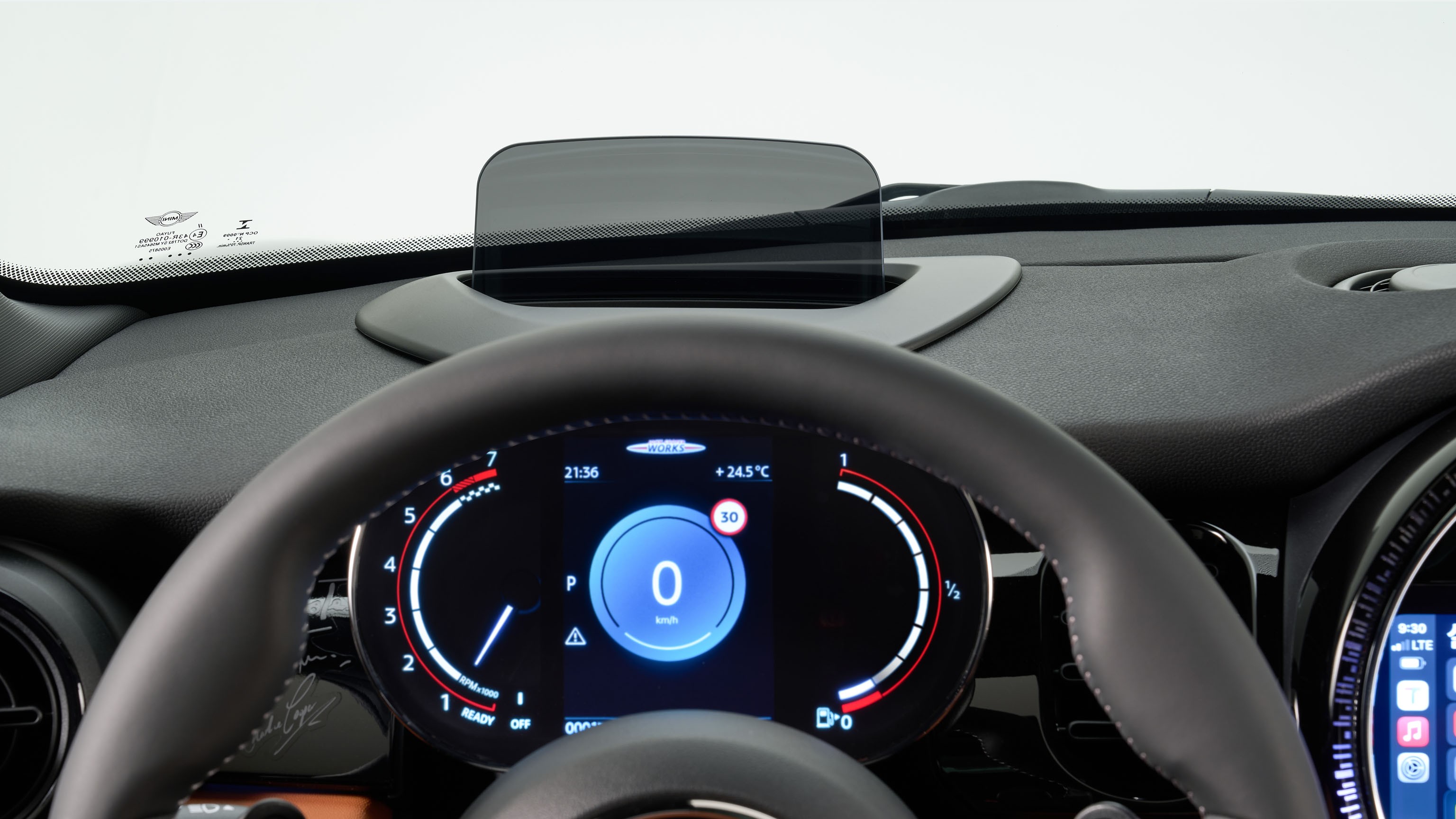 헤드업 디스플레이.